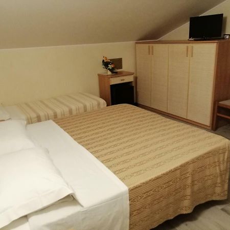 Hotel Ca D'Oro Cervia Eksteriør billede
